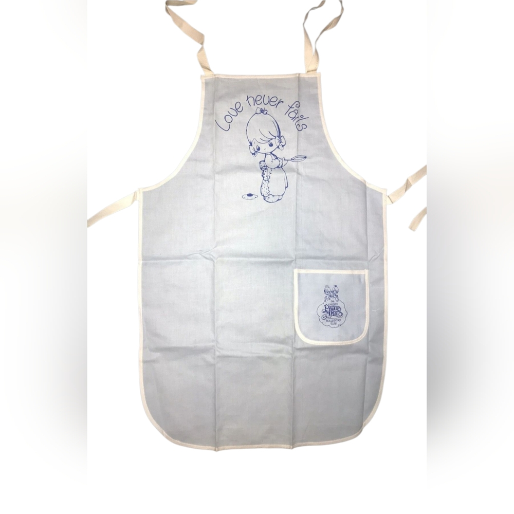 VTG 1984 Precious Moments Collectors Club "Love Never Fails" Light Blue Apron